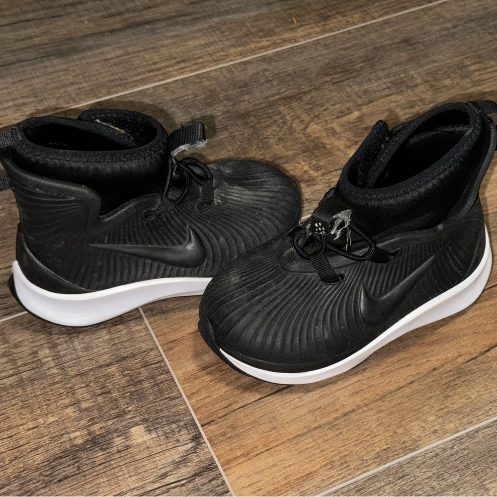 Kids 8C Nike Binzie boot